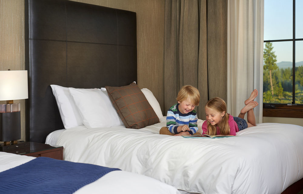 Tetherow Hotel Deschutes River Woods Exterior foto