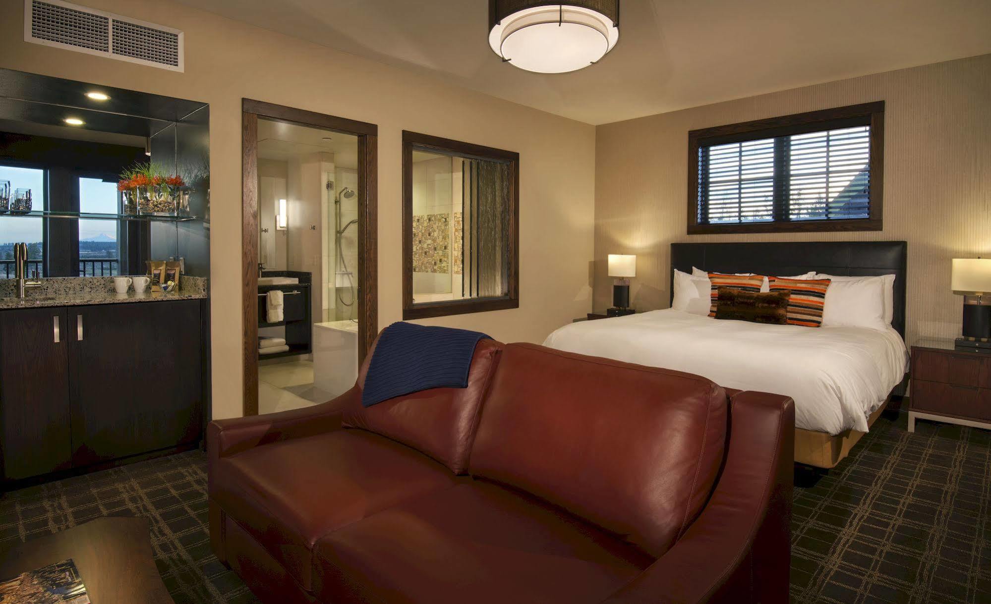 Tetherow Hotel Deschutes River Woods Exterior foto